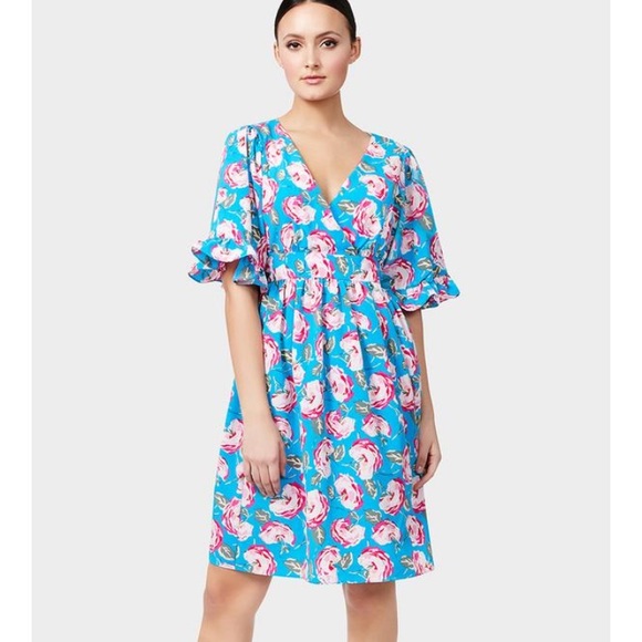 Betsey Johnson Dresses & Skirts - Betsey Johnson VINTAGE ROSE BELL SLEEVE DRESS NWT